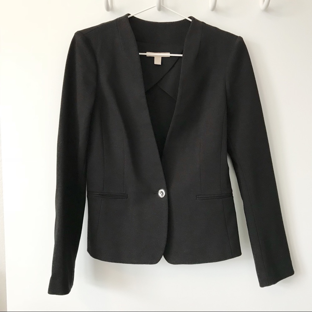 Banana Republic black knit blazer // 4 // EUC